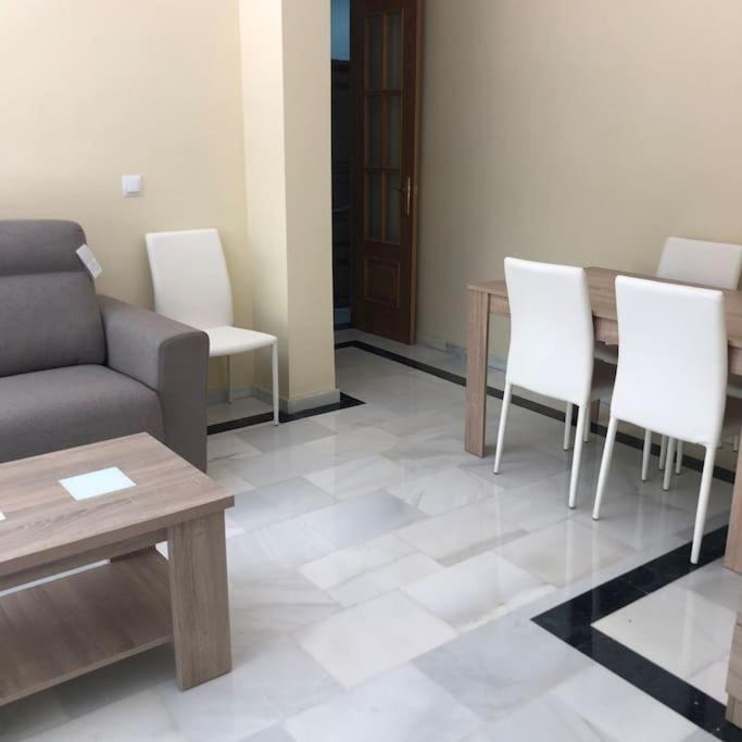 Apartamento Vibora, 2 Plazas De Garaje, לוסנה מראה חיצוני תמונה